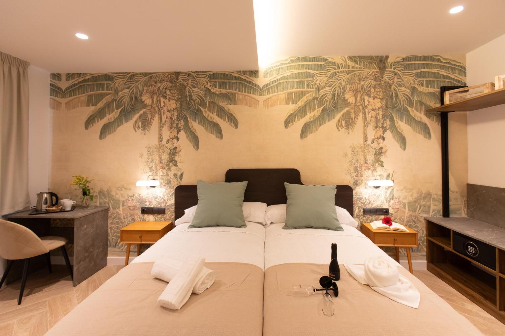 Boutique Rooms Playa Burriana Nerja Exteriér fotografie