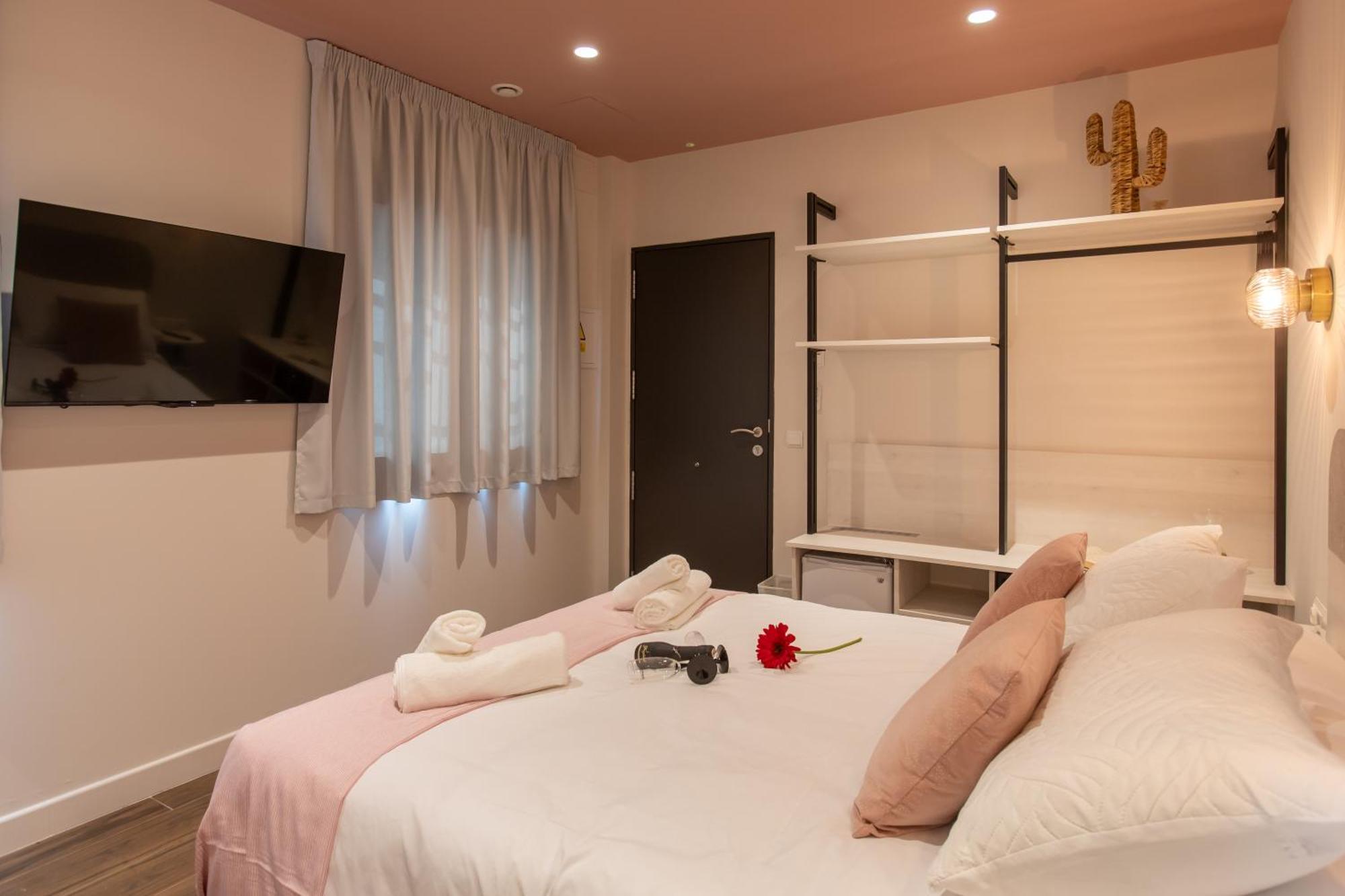 Boutique Rooms Playa Burriana Nerja Exteriér fotografie