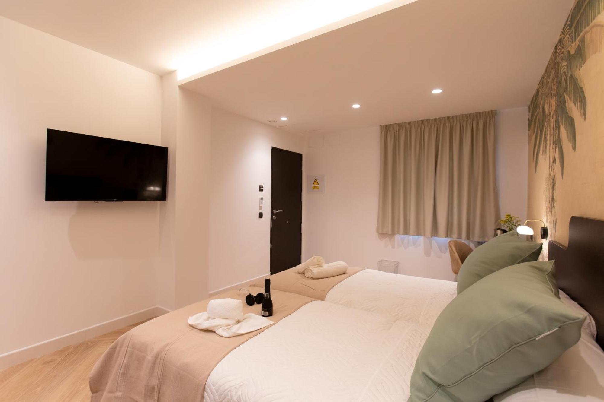 Boutique Rooms Playa Burriana Nerja Exteriér fotografie