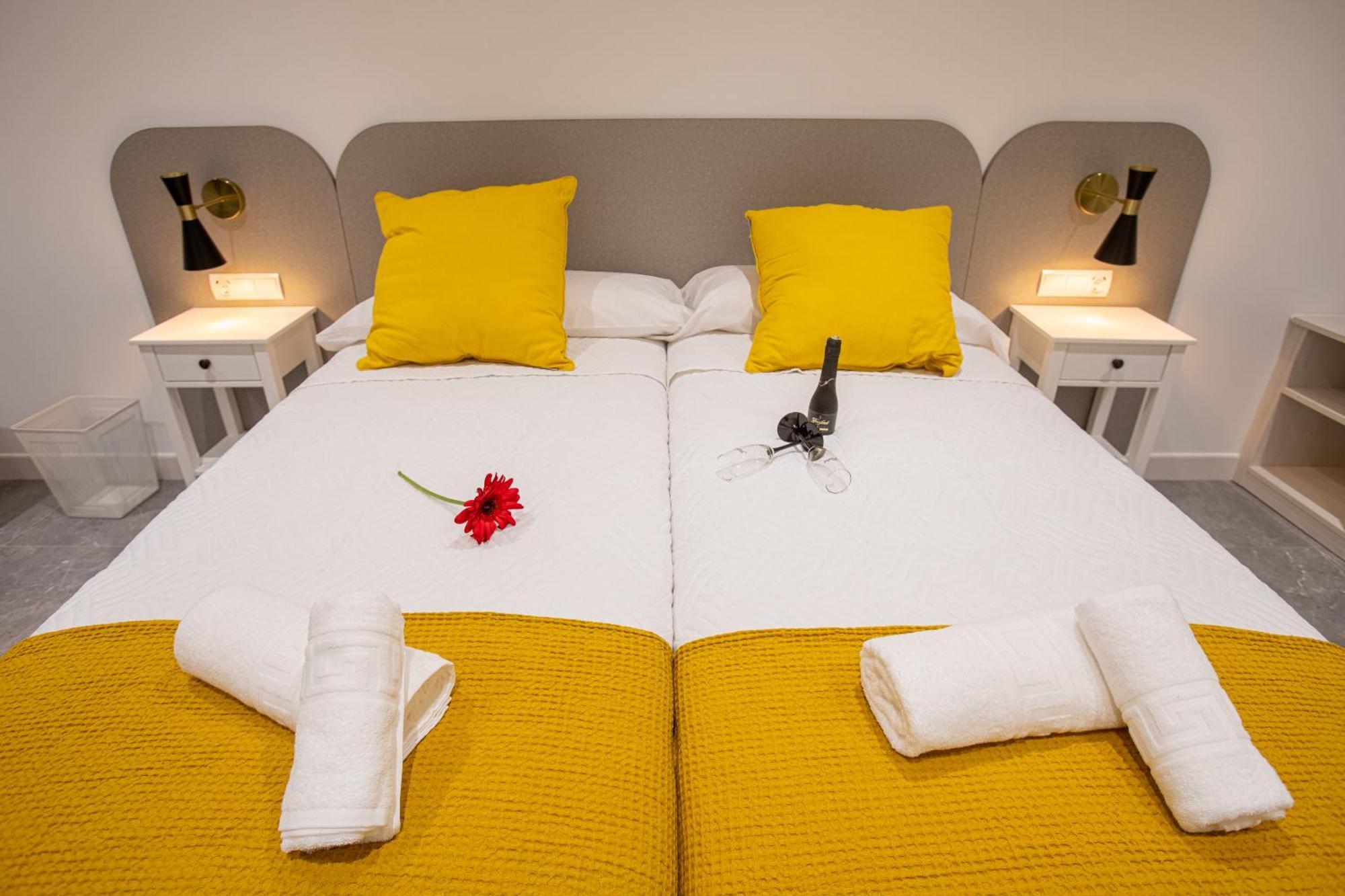Boutique Rooms Playa Burriana Nerja Exteriér fotografie