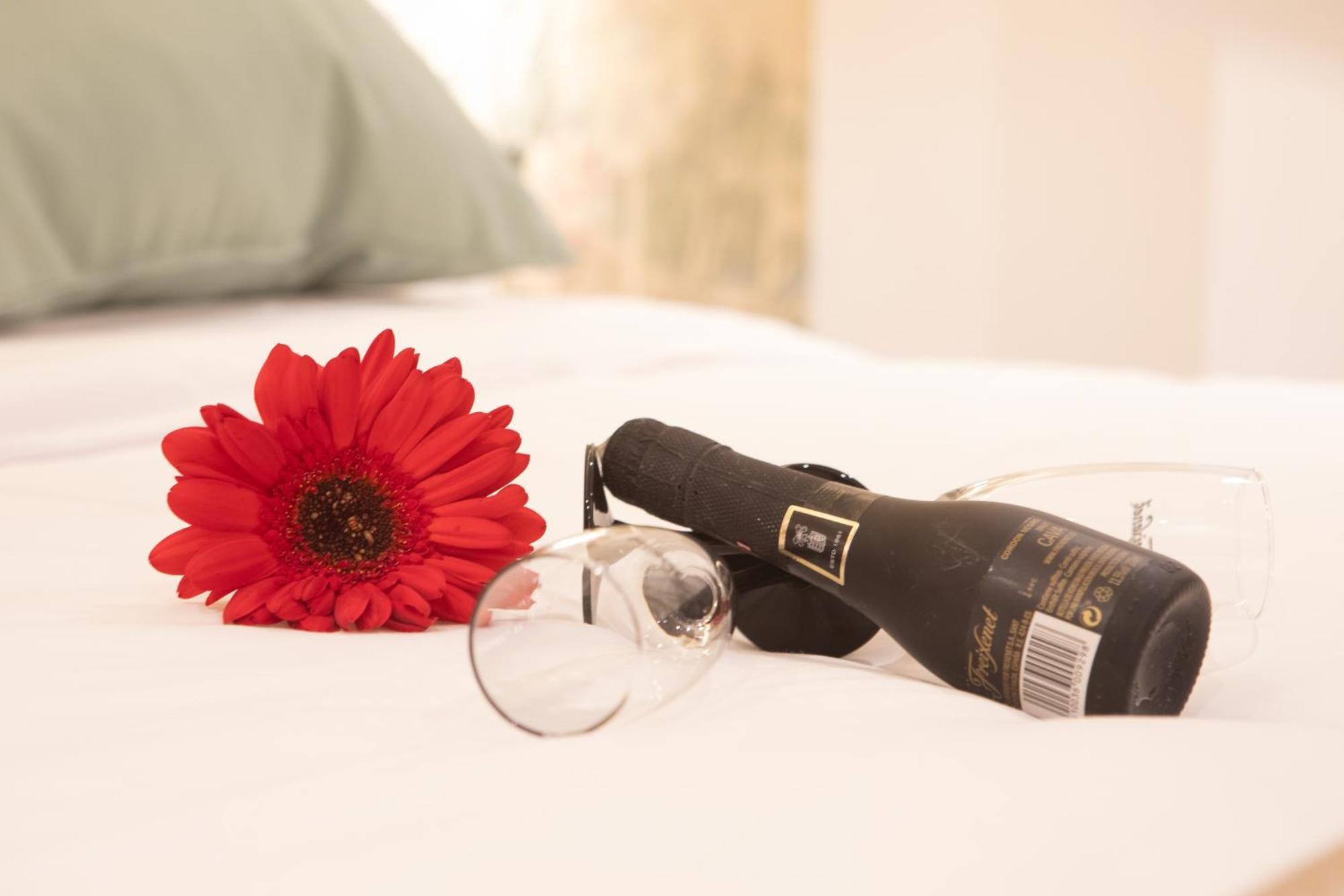 Boutique Rooms Playa Burriana Nerja Exteriér fotografie