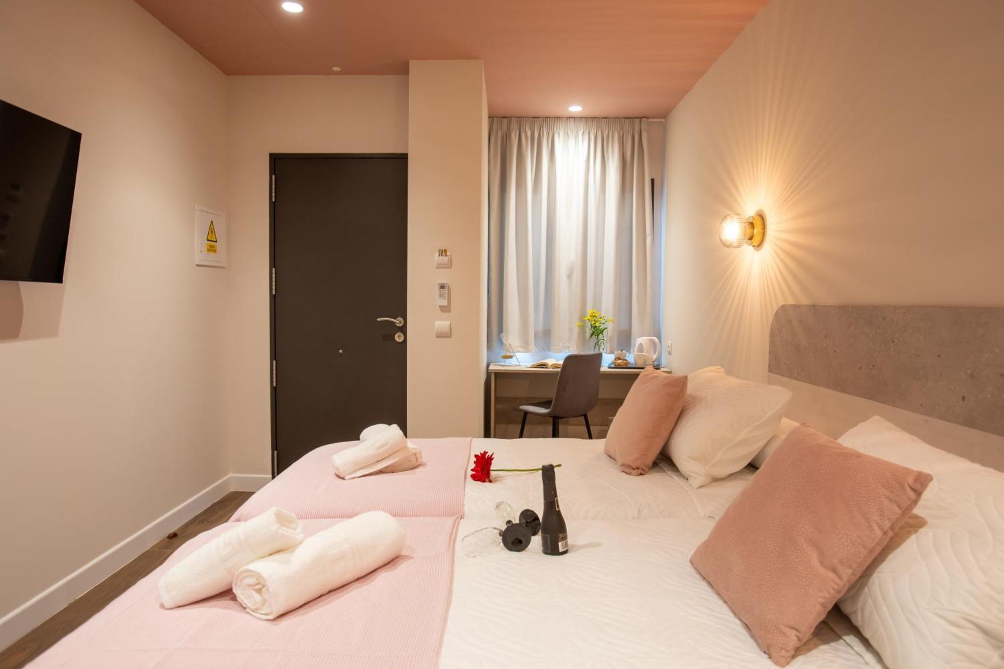 Boutique Rooms Playa Burriana Nerja Exteriér fotografie
